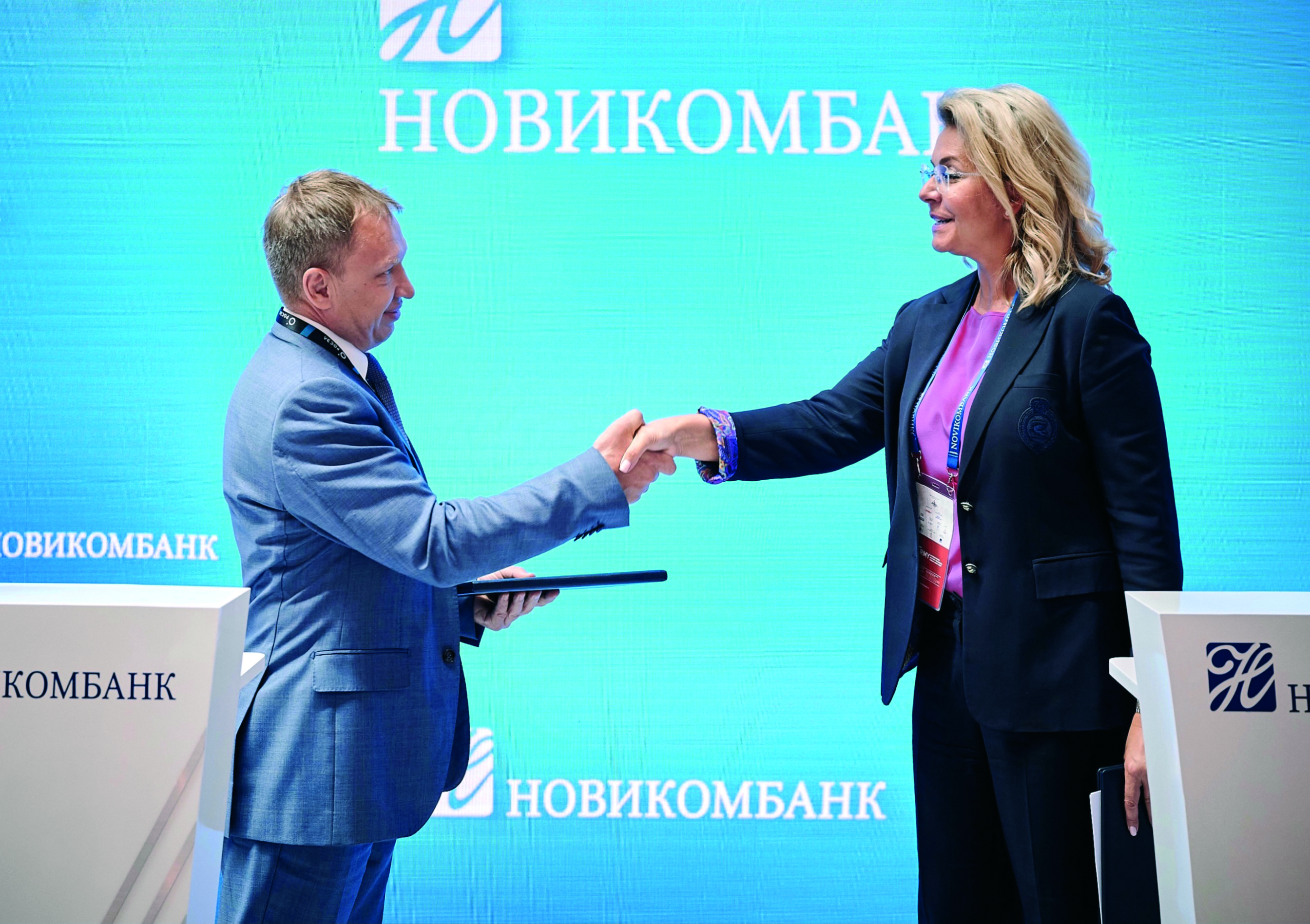 "Полет» и Новикомбанк договорились о сотрудничестве в рамках реализации проектов по созданию аэродромного оборудования.